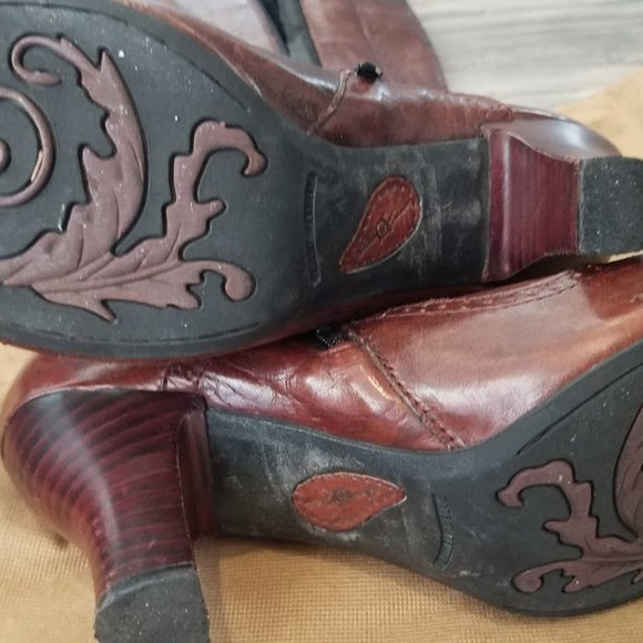 Born Crown Boots - Picture 7 of 9